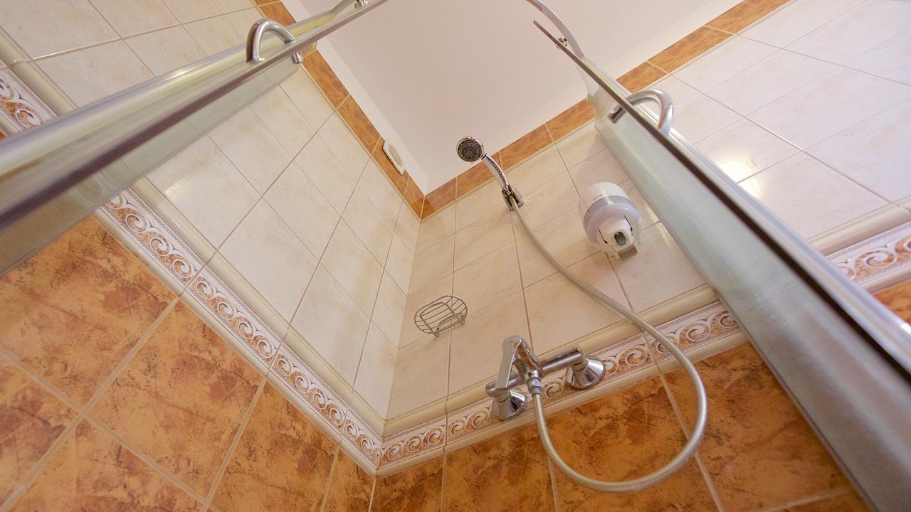 Hotel Jarja Hajdúszoboszló Buitenkant foto